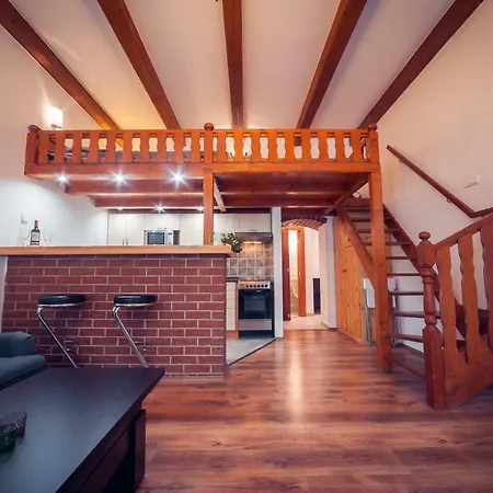 Maisonette Na Kozacce Appartamento Praga